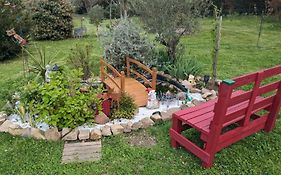 Chambre D'Hote Amitie Et Jardin